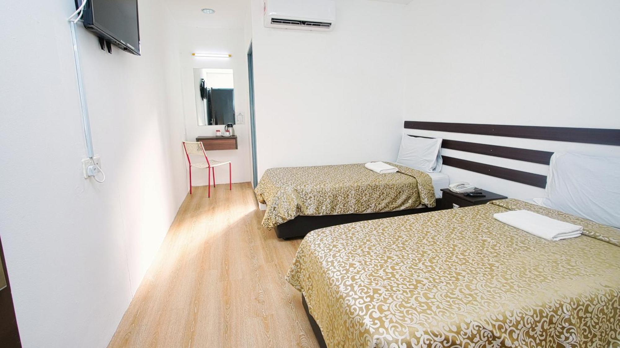 Grand Inn Hotel - Macalister Road George Town Eksteriør billede